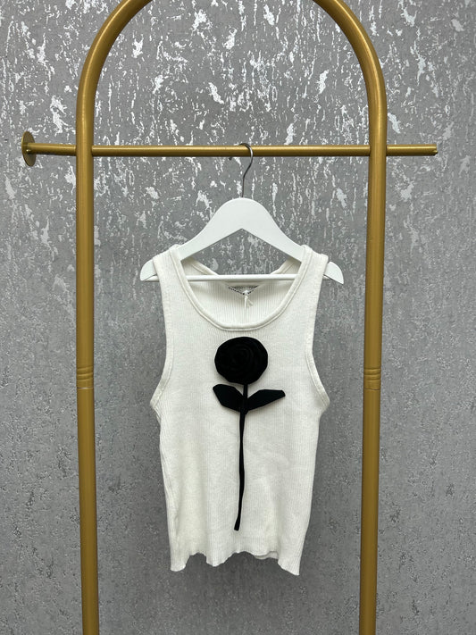 Ribbed Sleeveless Top